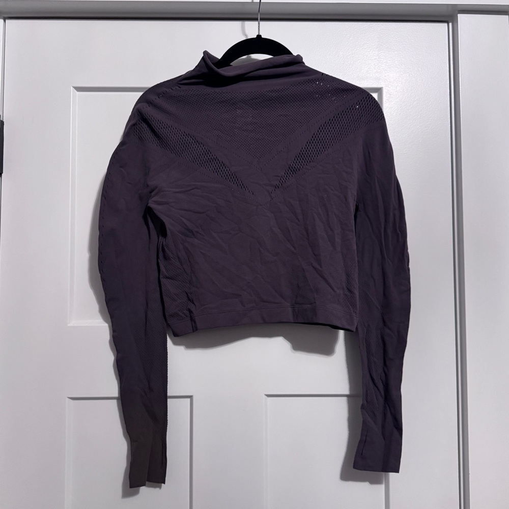 Fabletics Jules Plum Long Sleeve Crop Top